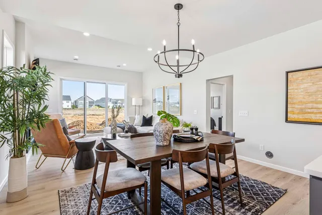 $558,740 | 10974 37th Street North, Lake Elmo, MN 55042