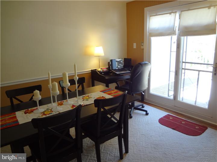 1426 Powell Road Brookhaven, PA 19015 - Photo 7 of 24