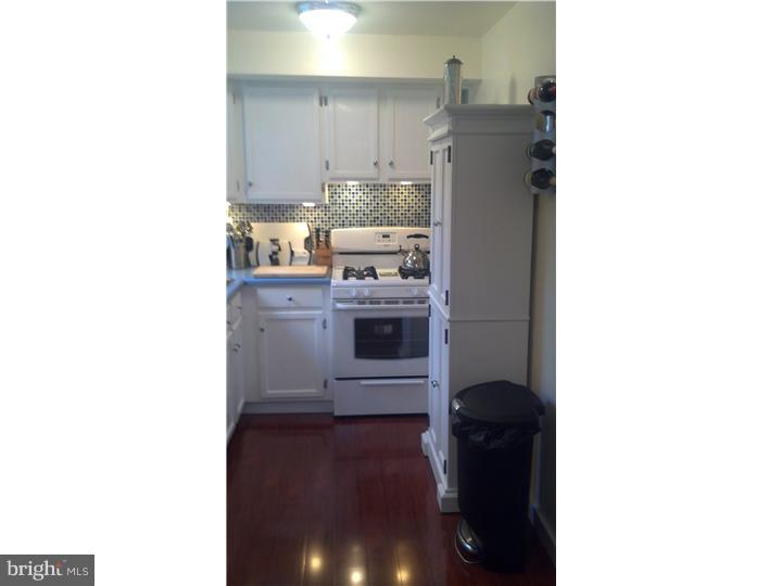 1426 Powell Road Brookhaven, PA 19015 - Photo 9 of 24