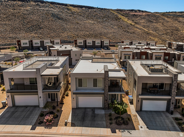 839 Walker Way St. George, UT 84770 - Photo 1 of 32 Modern multi-level exterior with a flat roofline