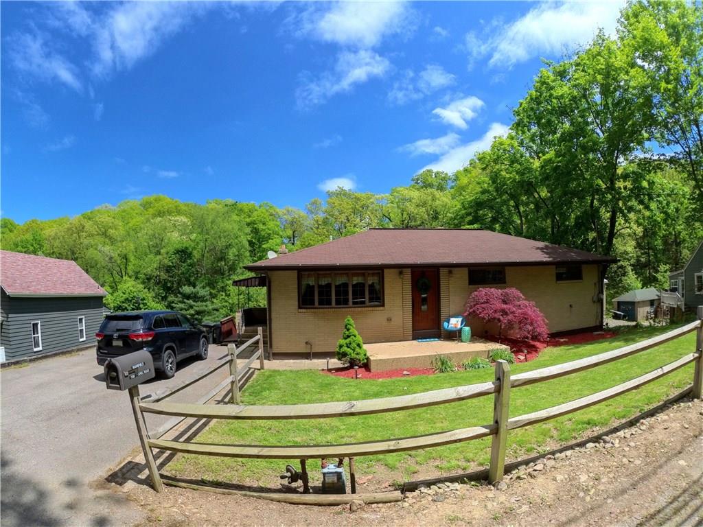 1138 Chapel Road Monaca, PA 15061 - Photo 1 of 25 Gallery Image 1