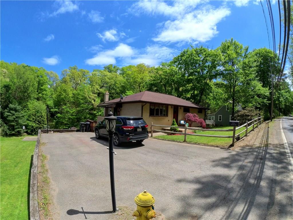 1138 Chapel Road Monaca, PA 15061 - Photo 2 of 25 Gallery Image 2