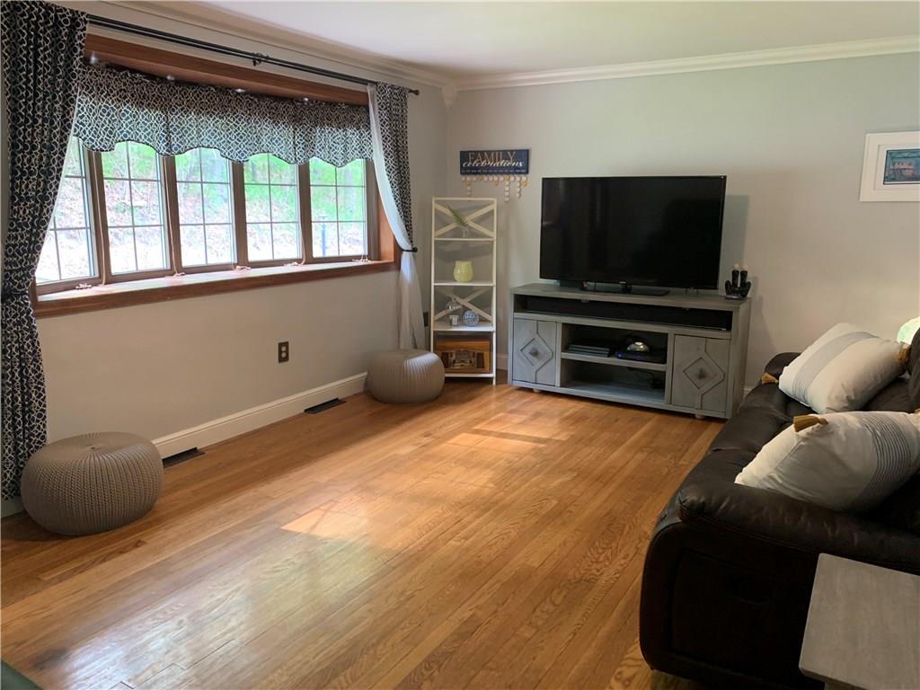 1138 Chapel Road Monaca, PA 15061 - Photo 4 of 25 Gallery Image 4