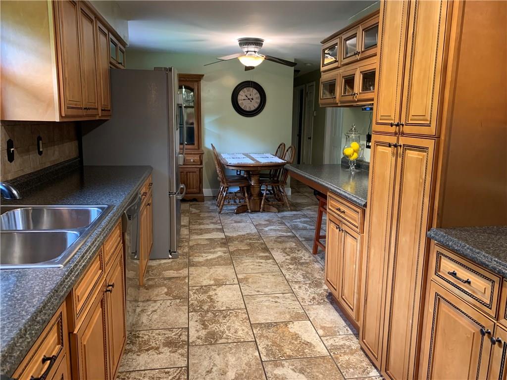 1138 Chapel Road Monaca, PA 15061 - Photo 7 of 25 Gallery Image 7