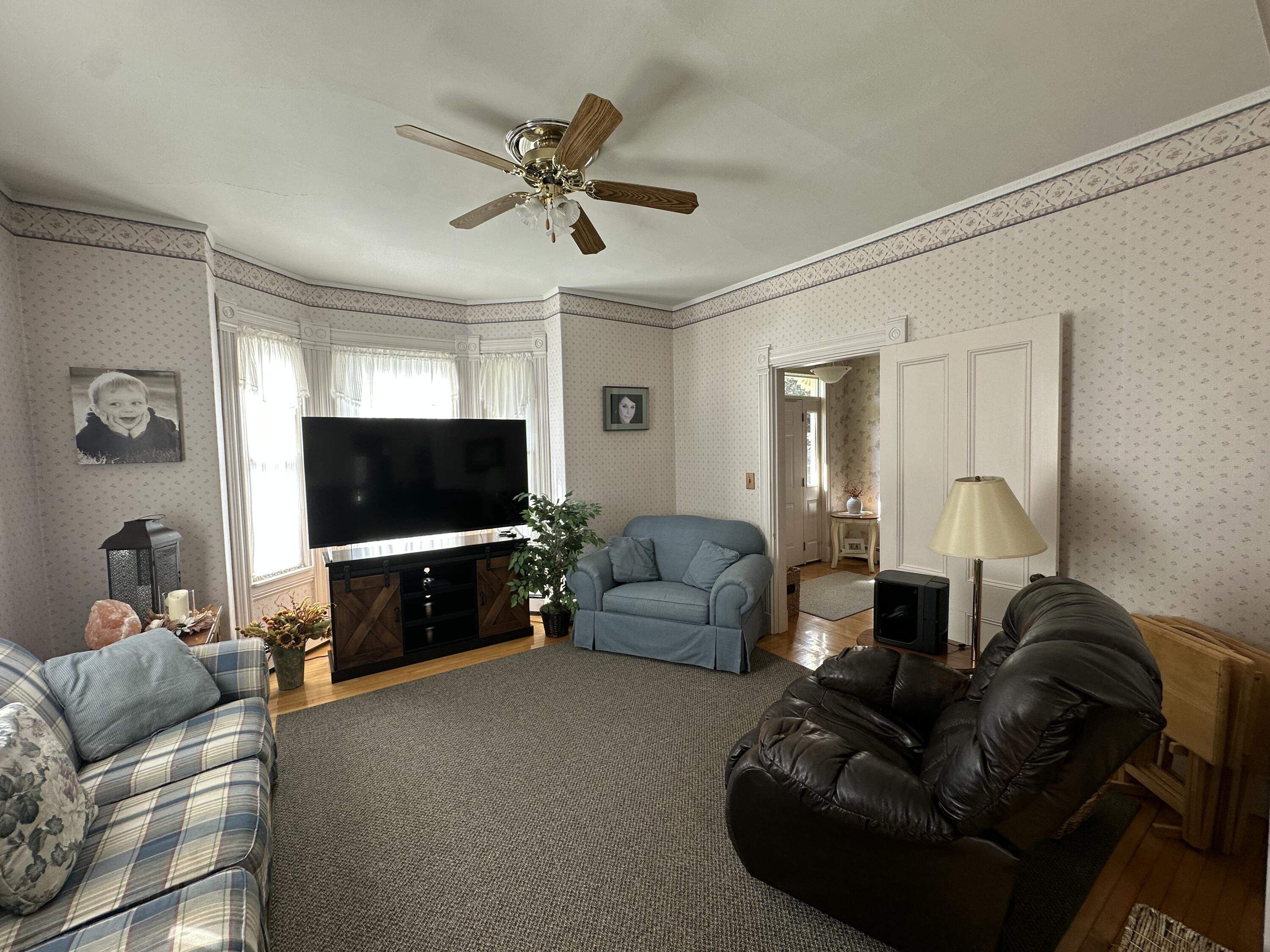 9 Charles Street Houlton, ME 04730 - Photo 16 of 28 IMG_0978