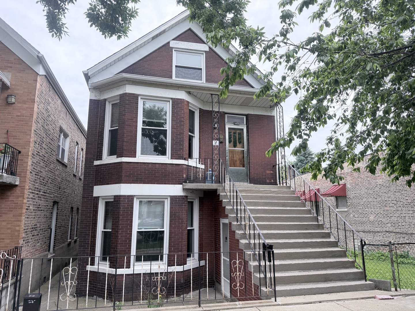 1633 West 38th Street, Unit 2 Chicago, IL 60609 - Photo 1 of 17