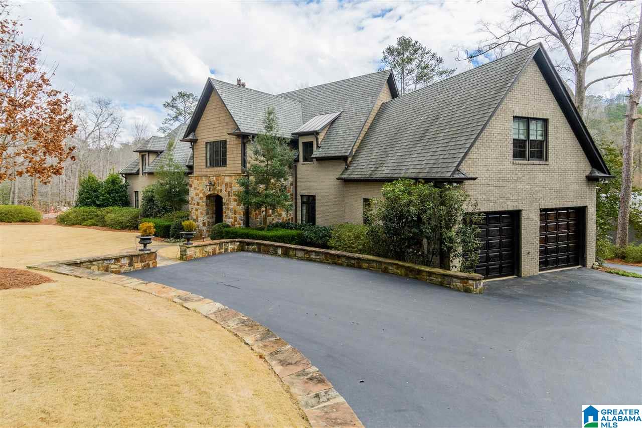 7 Pine Ridge Lane Birmingham, AL 35213 - Photo 3 of 50