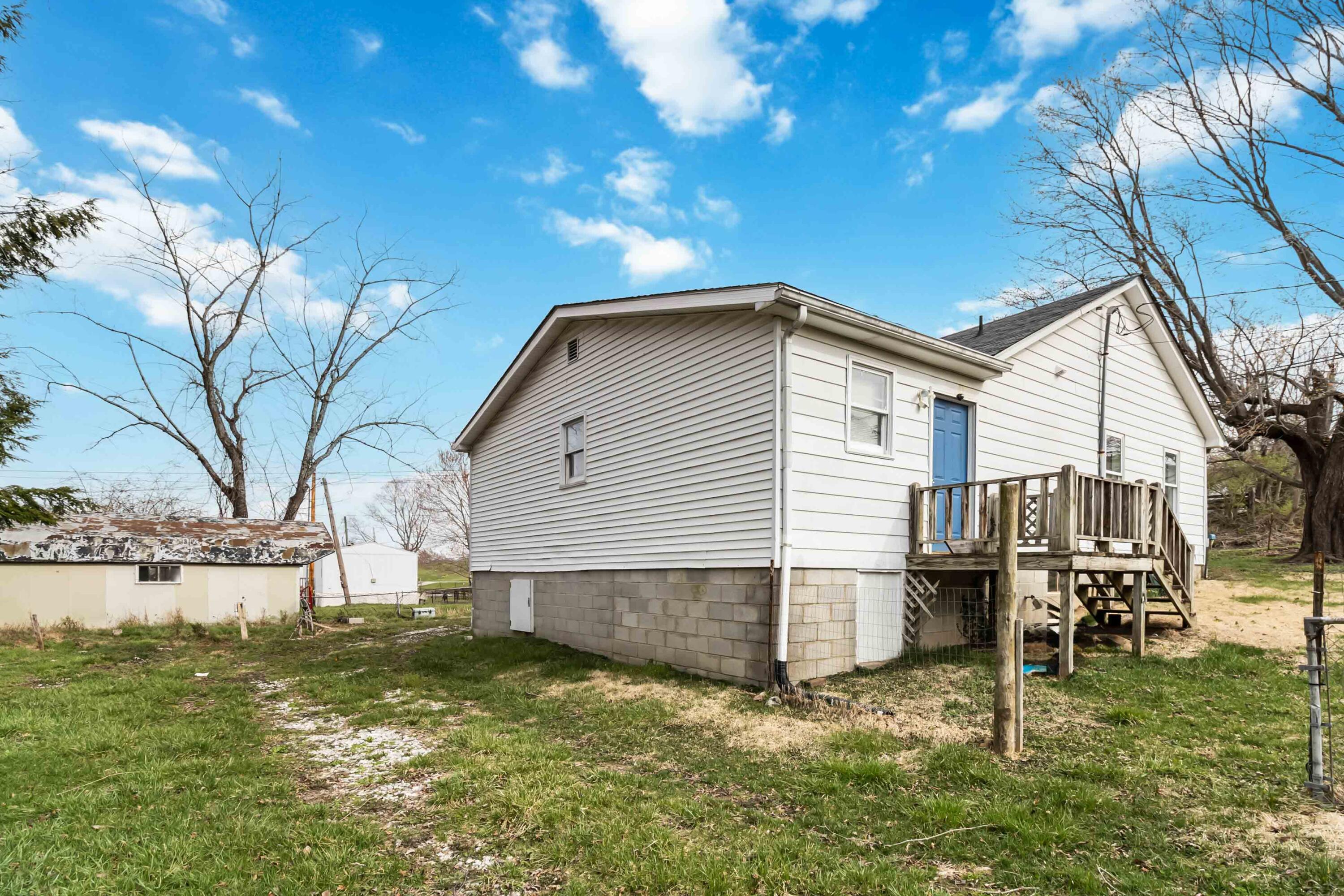 1165 Scaffold Cane Road Berea, KY 40403 - Photo 17 of 18 025