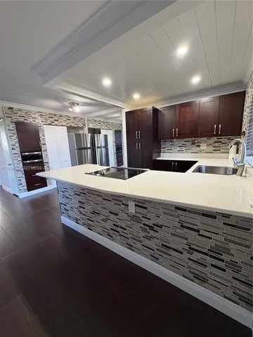 $229,500 | 2400 Northeast 10th Street, Unit 203, Pompano Beach, FL 33062