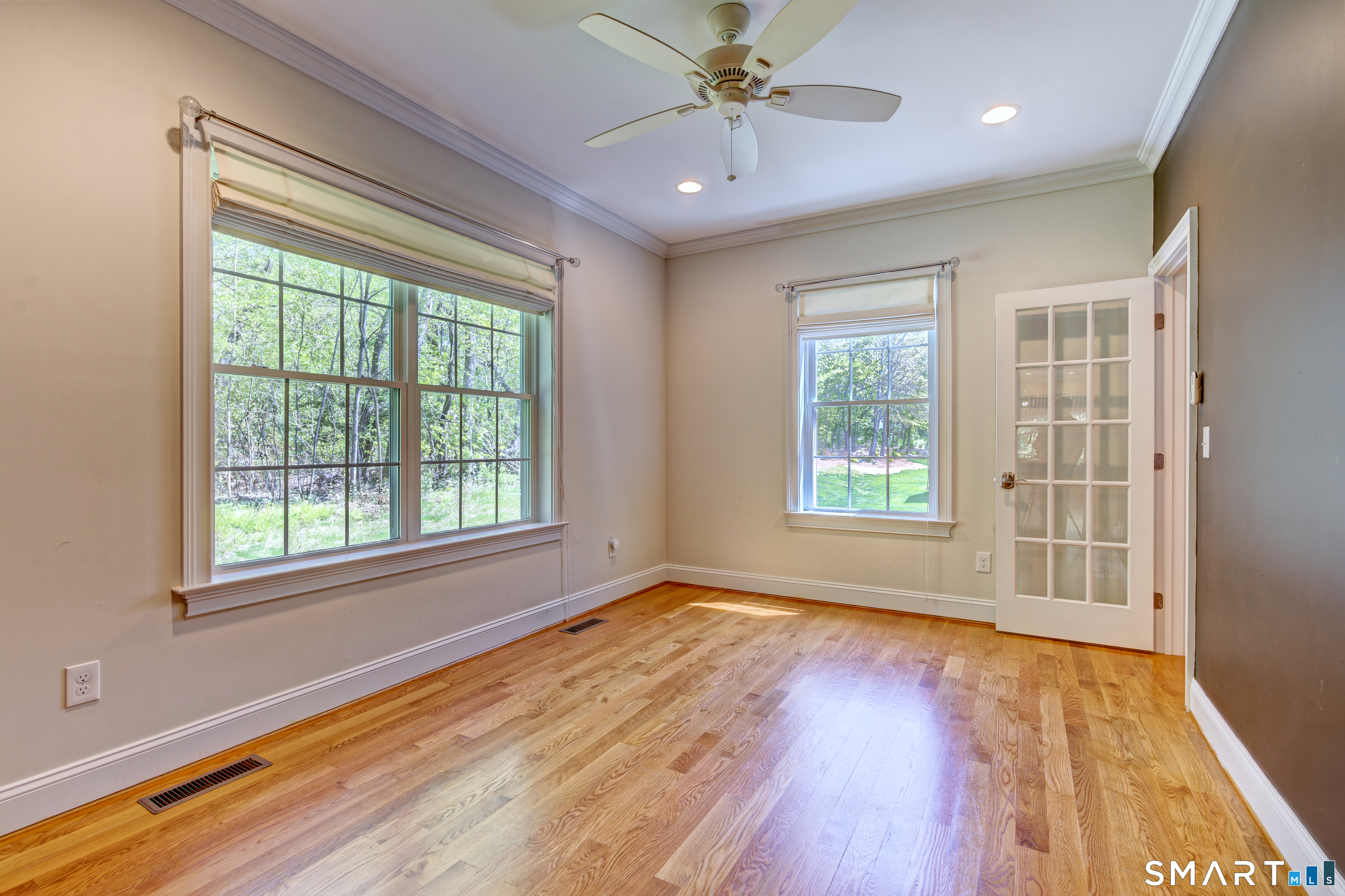 15 Tryon Farm Road Glastonbury, CT 06073 - Photo 18 of 40 Flexible Space Ideal for Home Office or Den with French Doors