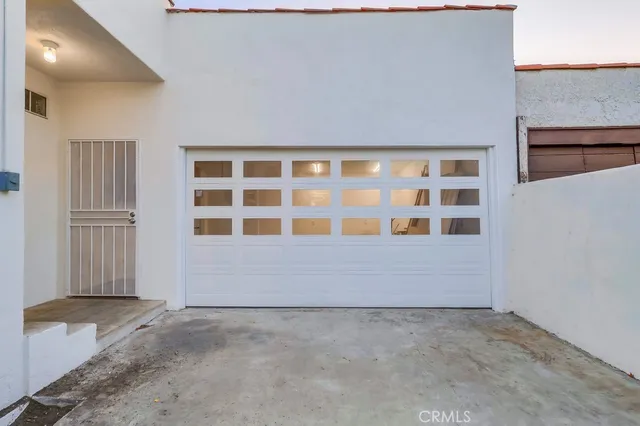 $1,150,000 | 3403 Falcon Avenue, Long Beach, CA 90807