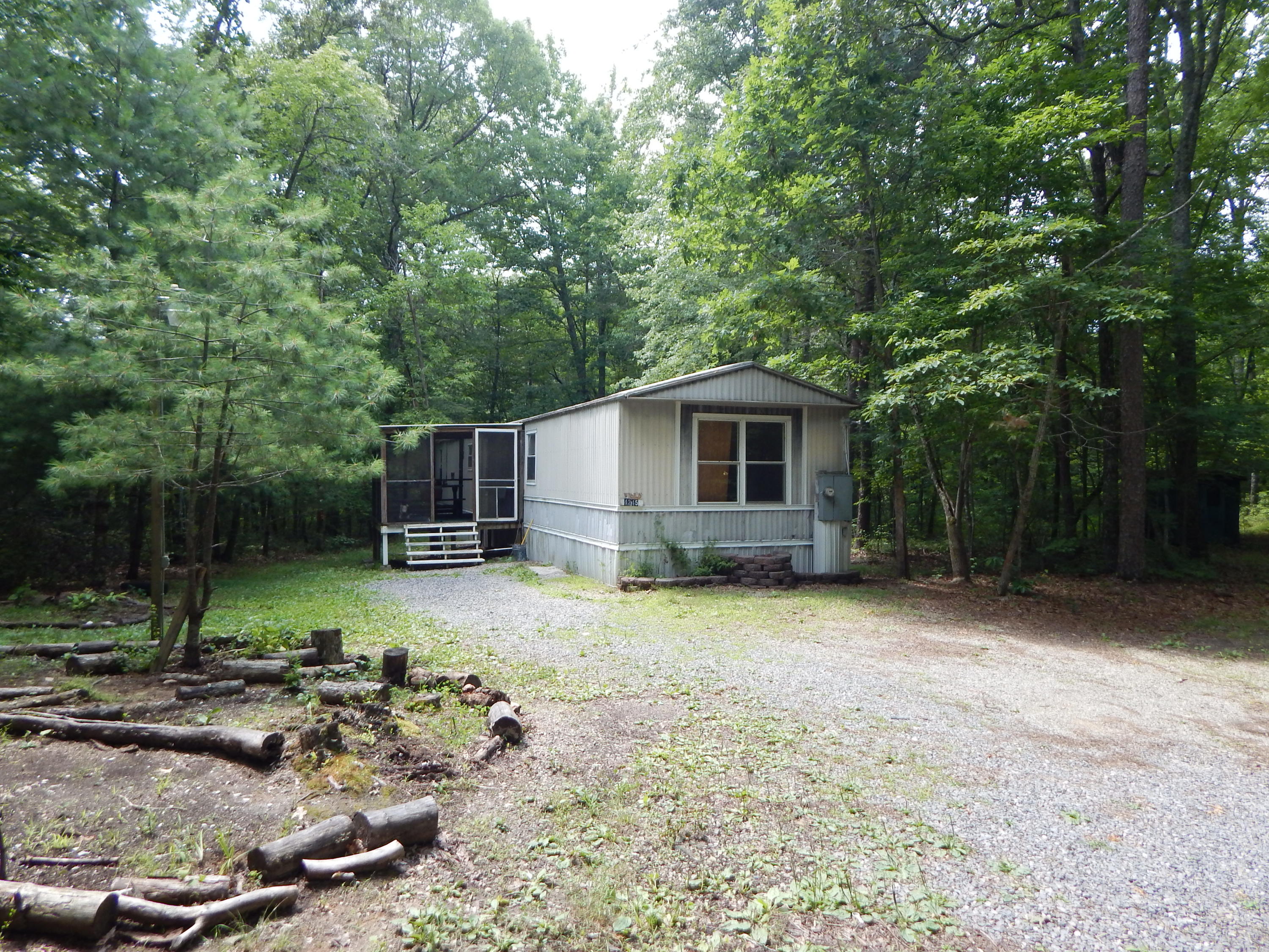 4245 Jim Garrett Road Monterey, TN 38574 - Photo 1 of 10 DSCN5742