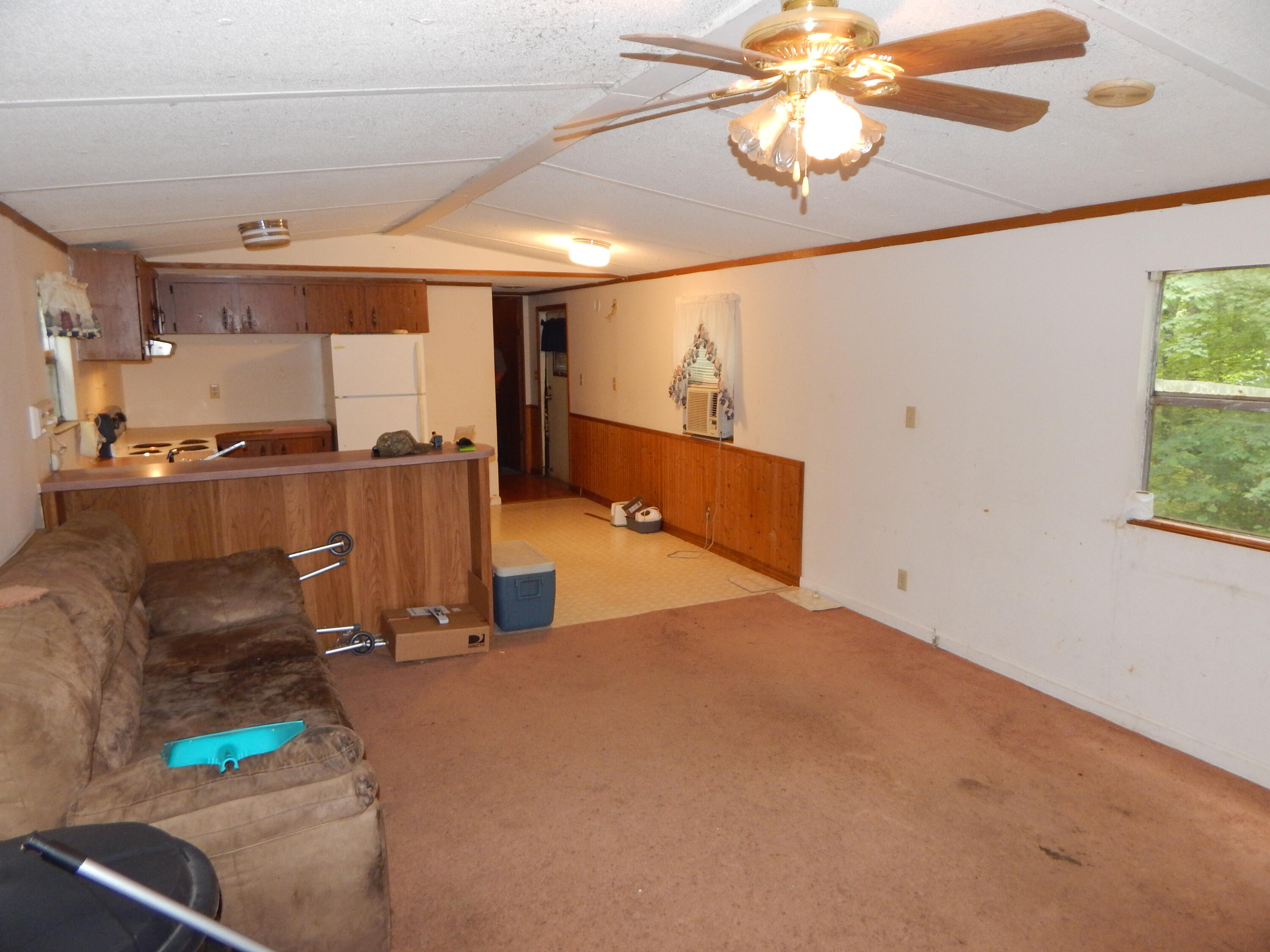 4245 Jim Garrett Road Monterey, TN 38574 - Photo 4 of 10 DSCN5746