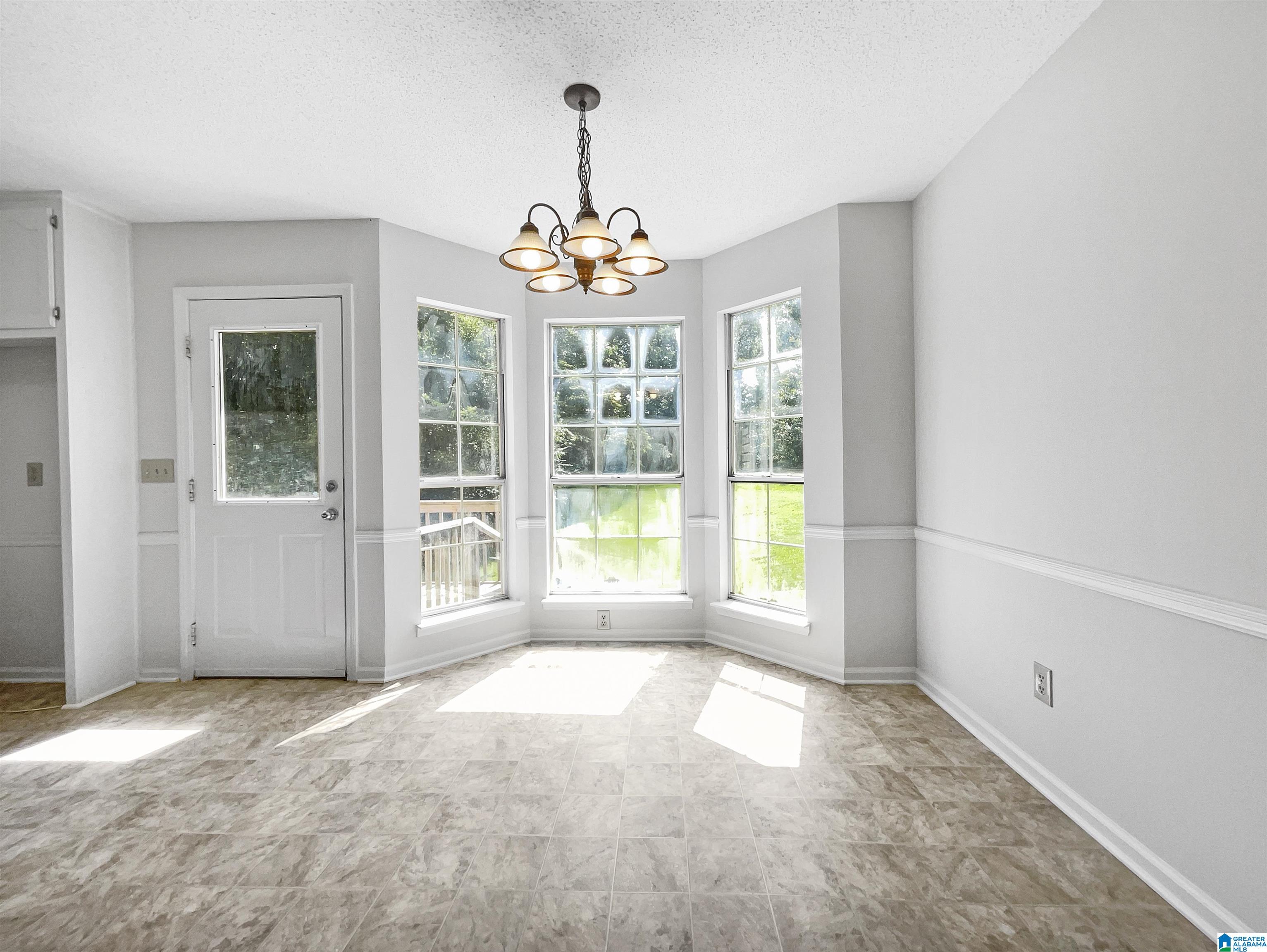 513 Kennedy Road Gardendale, AL 35071 - Photo 8 of 20