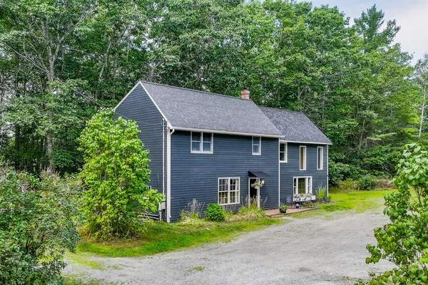 $450,000 | 3184 Camden Road, Warren, ME 04864