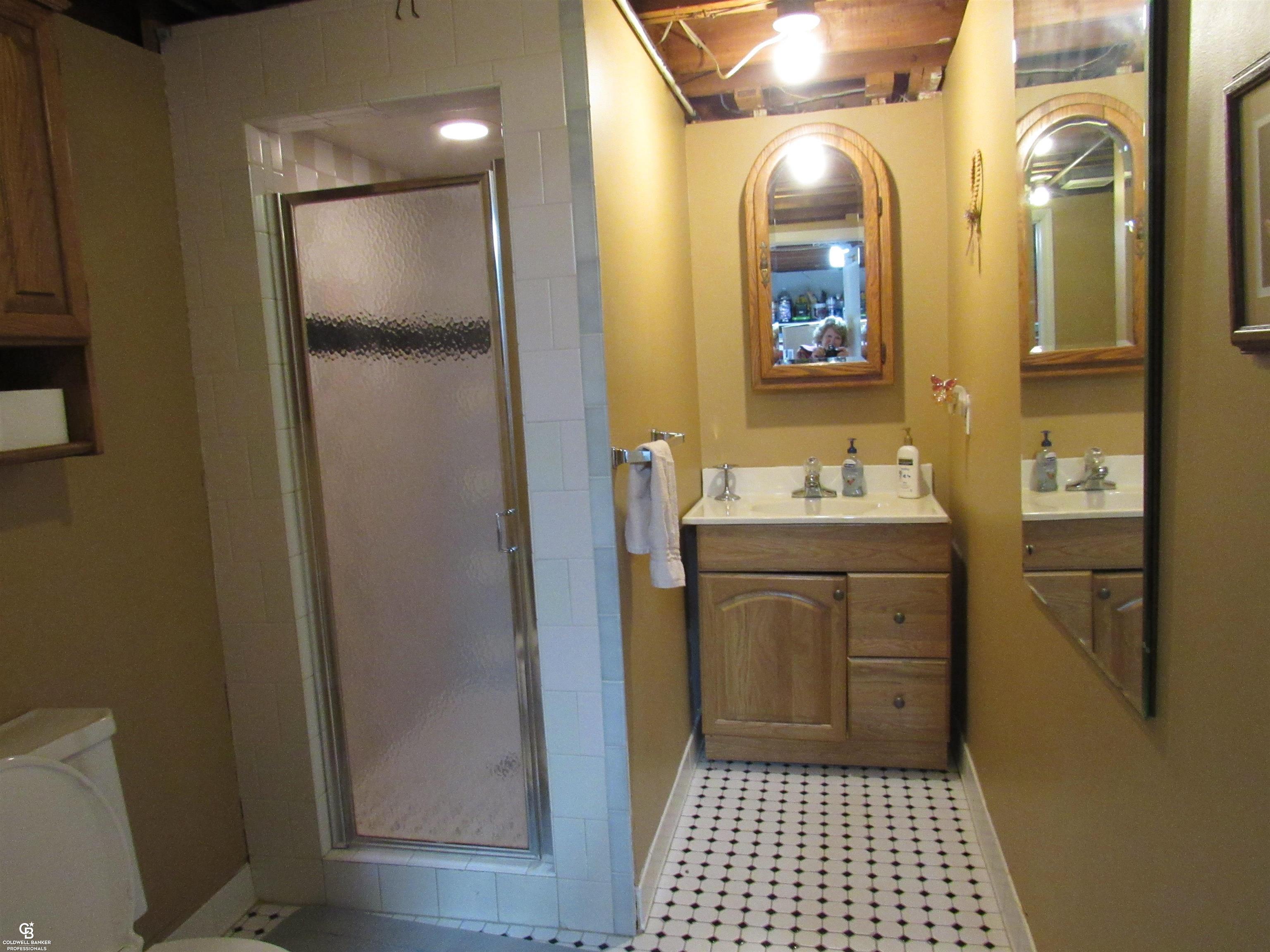 3204 South Van Dyke Road Almont, MI 48003 - Photo 38 of 45 50132354-5008863e-4798-4e3e-8fef-6a3c0e6d9479.JPG