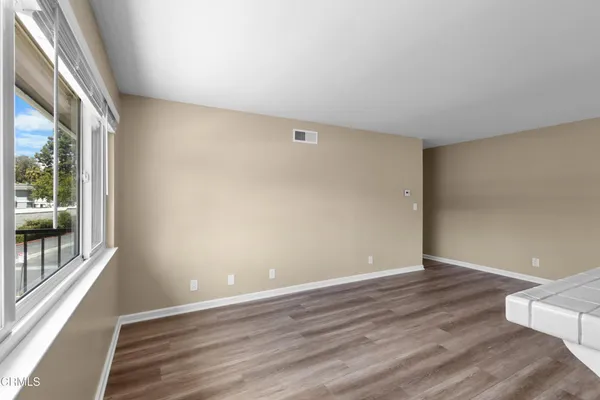 $419,000 | 506 Avenida De La Plata, Thousand Oaks, CA 91320