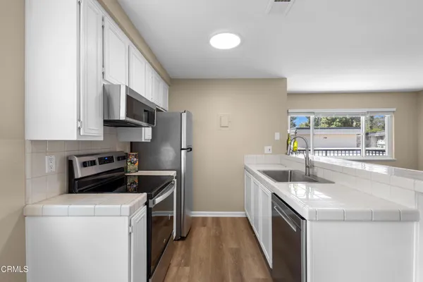 $419,000 | 506 Avenida De La Plata, Thousand Oaks, CA 91320