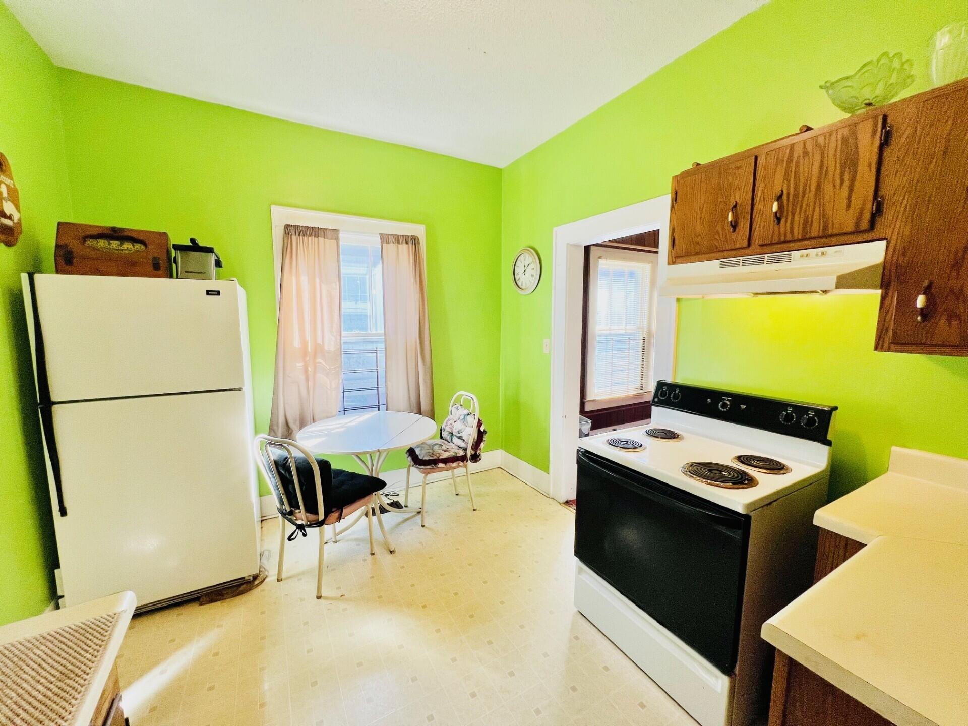 2015 Windsor Street Chattanooga, TN 37406 - Photo 12 of 34 Windsor kitchen