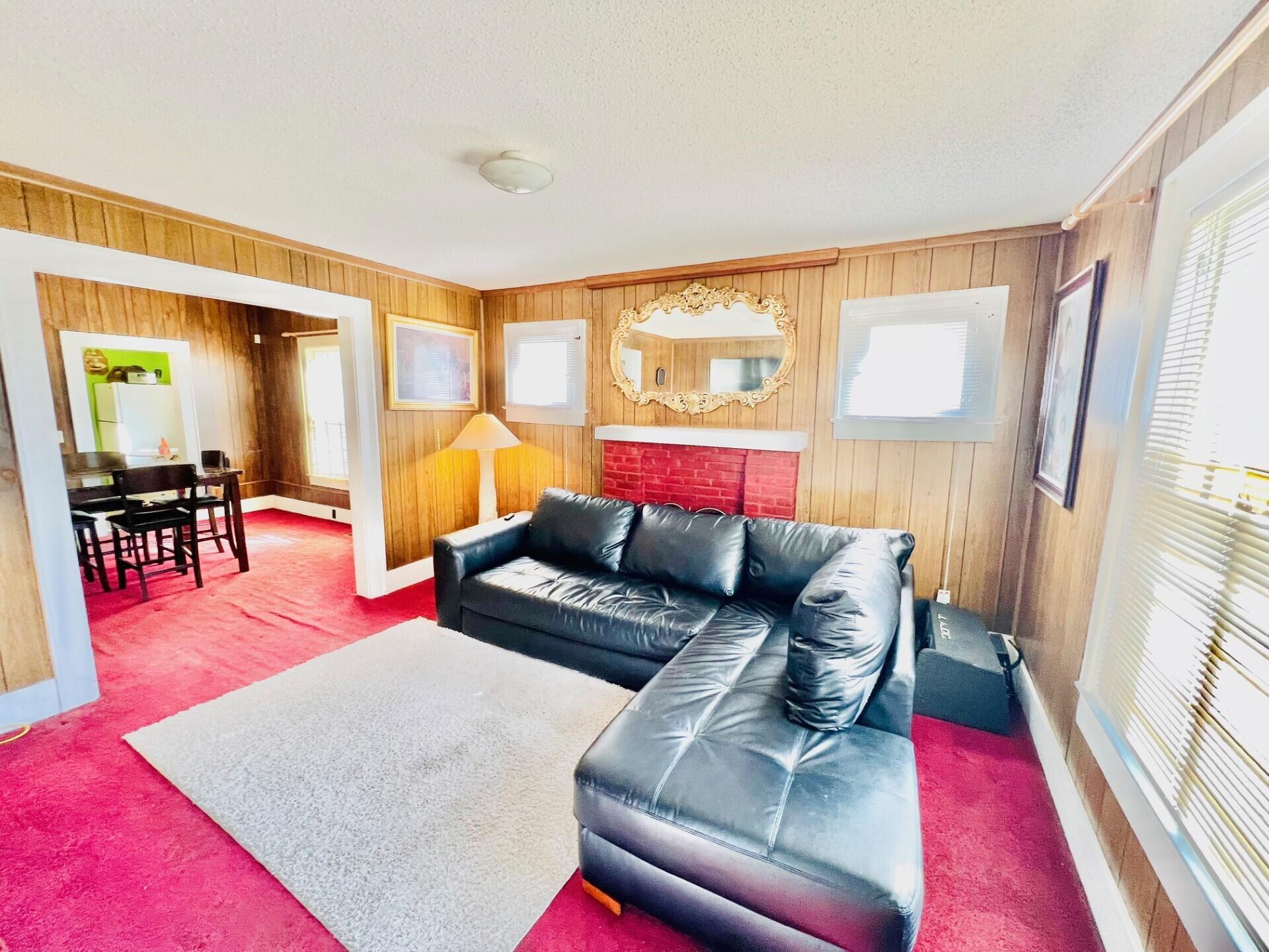 2015 Windsor Street Chattanooga, TN 37406 - Photo 3 of 34 Windsor living room