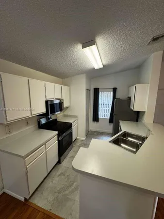 $1,800 | 9999 Summerbreeze Drive, Unit 910, Sunrise, FL 33322