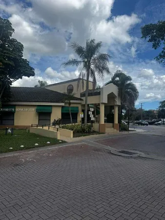 $1,800 | 9999 Summerbreeze Drive, Unit 910, Sunrise, FL 33322