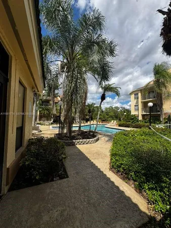 $1,800 | 9999 Summerbreeze Drive, Unit 910, Sunrise, FL 33322