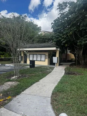 $1,800 | 9999 Summerbreeze Drive, Unit 910, Sunrise, FL 33322