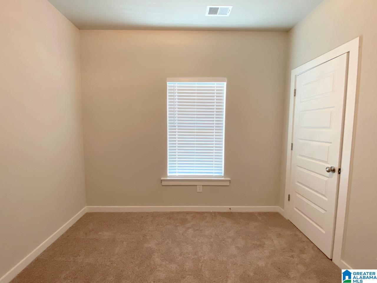 275 Avalon Way Clanton, AL 35045 - Photo 5 of 15