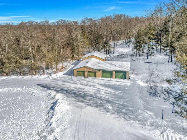 $825,000 | 1742 Highway 848, New Milford, PA 18834