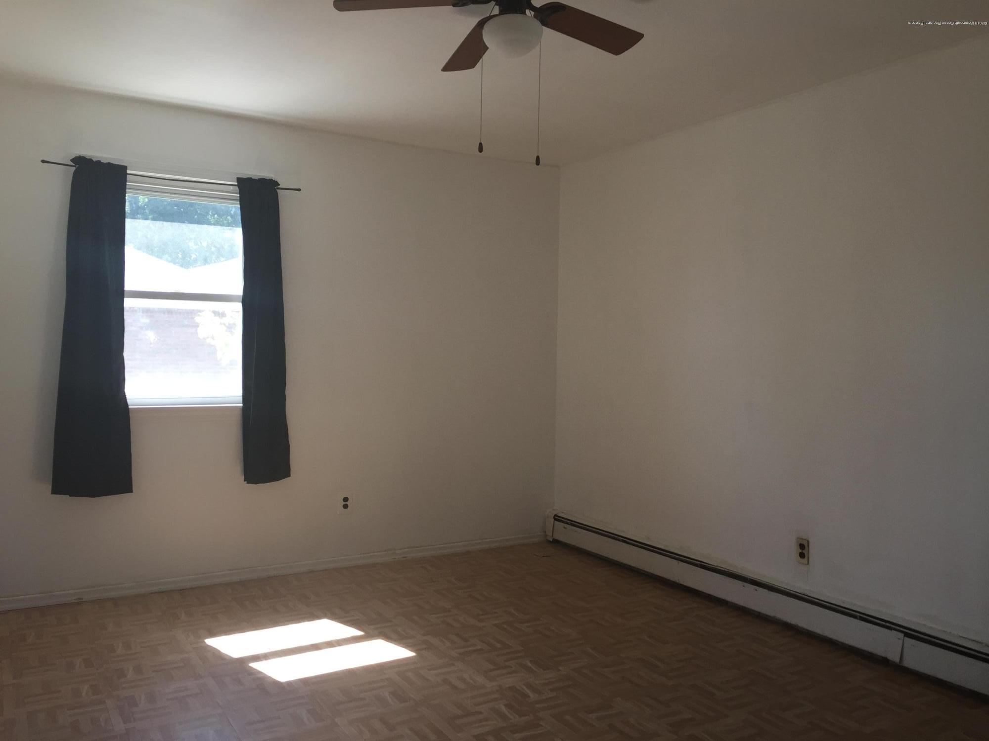 400 Cross Road, Unit A2 Matawan, NJ 07747 - Photo 11 of 13 bedr1