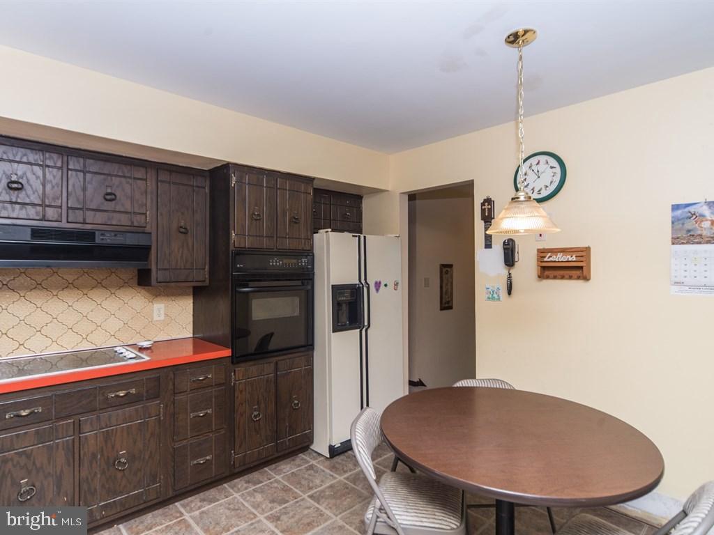 1671 North Reading Road Stevens, PA 17578 - Photo 12 of 36 Gallery Image 12