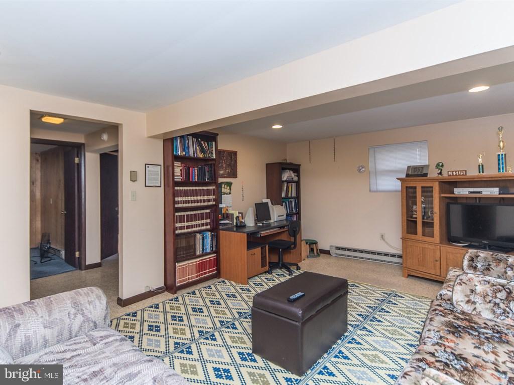 1671 North Reading Road Stevens, PA 17578 - Photo 21 of 36 Gallery Image 21