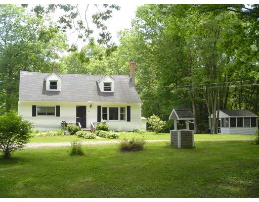 31 Little River Road Kingston, NH 03848 - Photo 1 of 12 Gallery Image 1