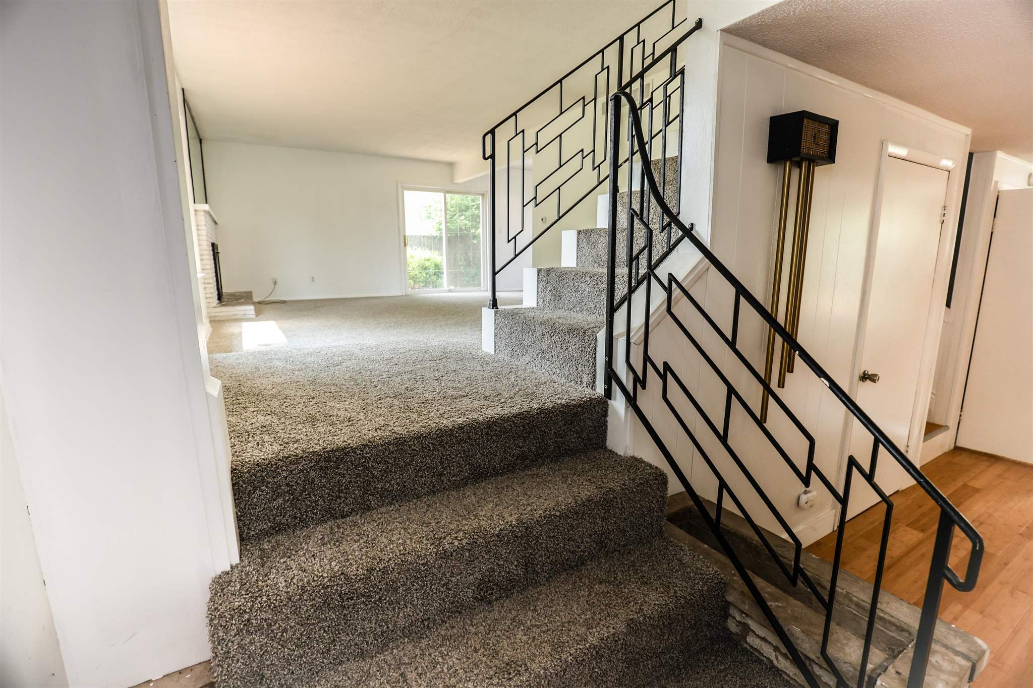 1720 Mayflower Road Fort Wayne, IN 46819 - Photo 12 of 34