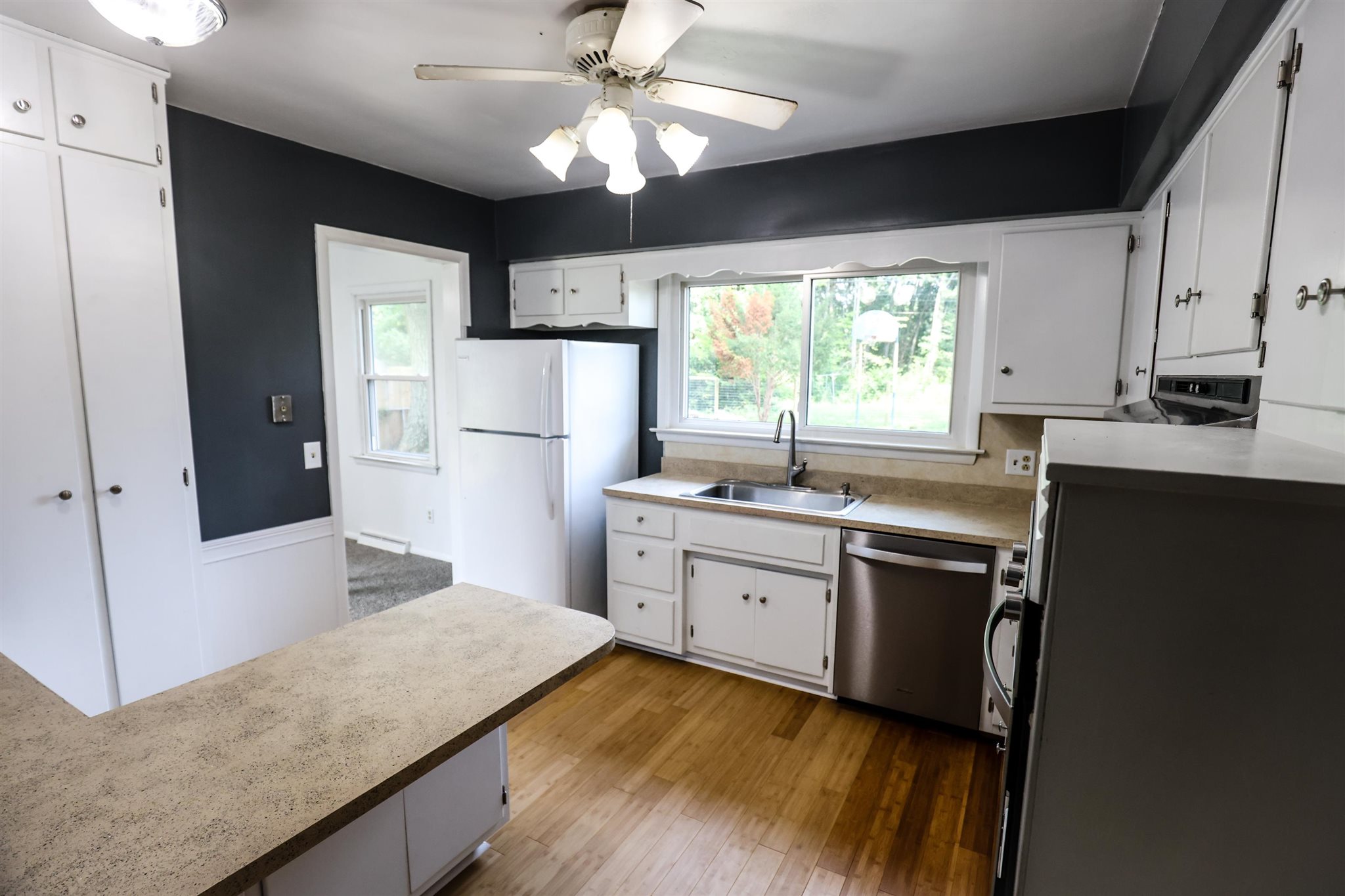 1720 Mayflower Road Fort Wayne, IN 46819 - Photo 21 of 34