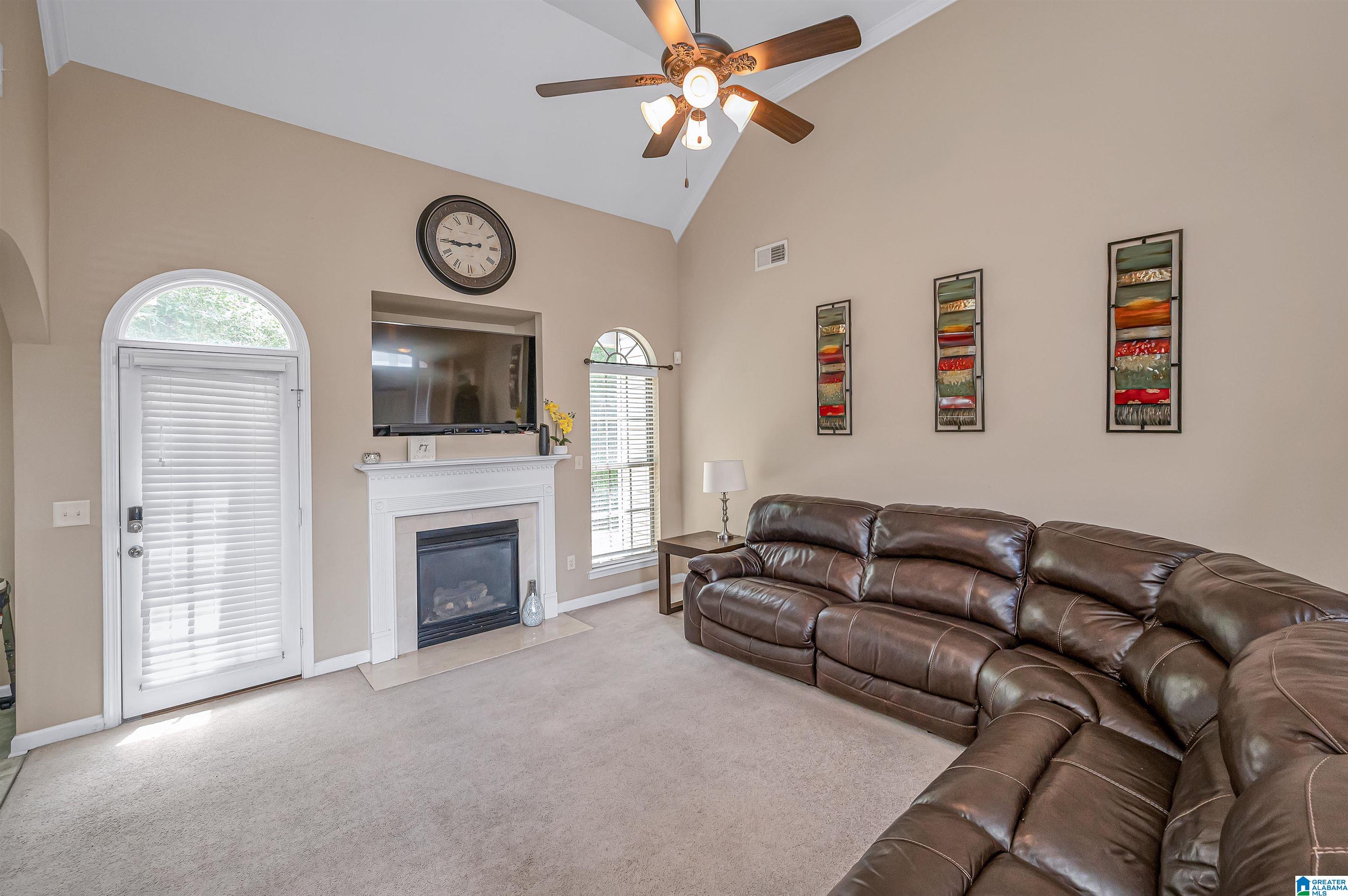 5321 Summerset Way Bessemer, AL 35022 - Photo 5 of 34