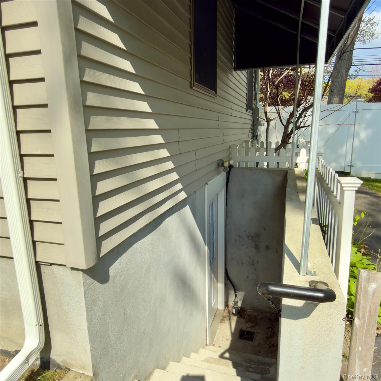 40 Market Street Port Jefferson Station, NY 11776 - Photo 8 of 8