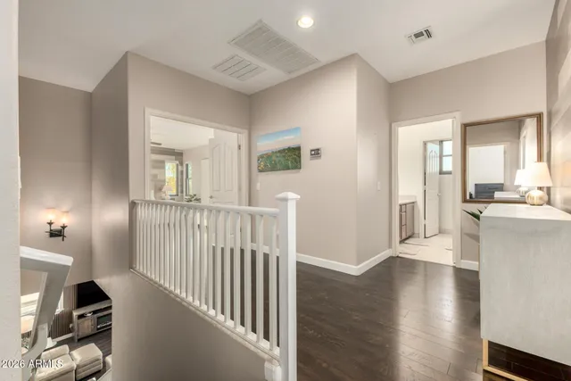 $824,900 | 4207 South Cozy Way, Gilbert, AZ 85297