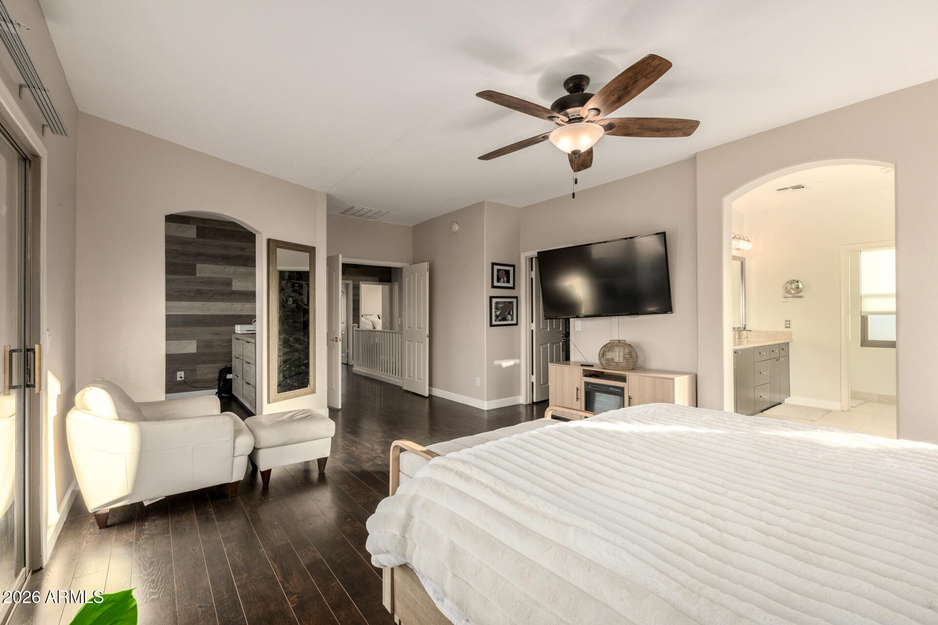 4207 South Cozy Way Gilbert, AZ 85297 - Photo 23 of 58 Master Bedroom