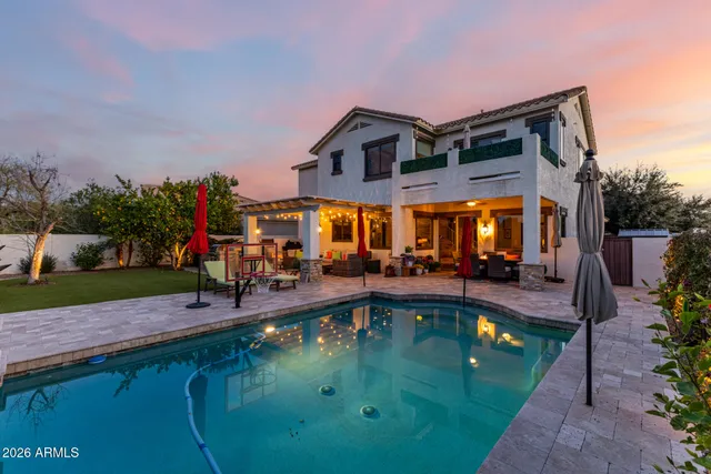 $824,900 | 4207 South Cozy Way, Gilbert, AZ 85297