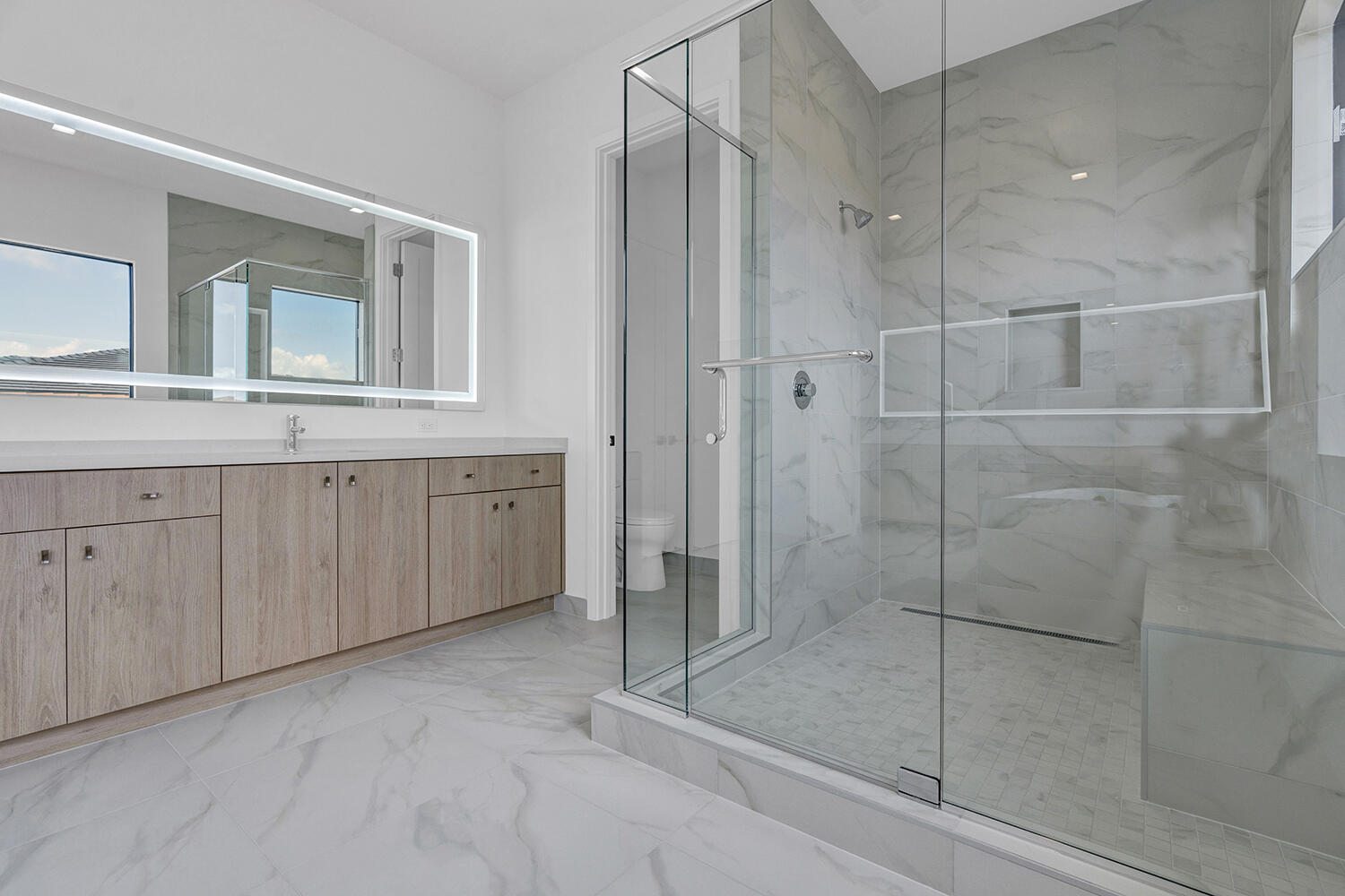 9523 Riverside Pk Drive Boca Raton, FL 33434 - Photo 23 of 47 MasterBathroom