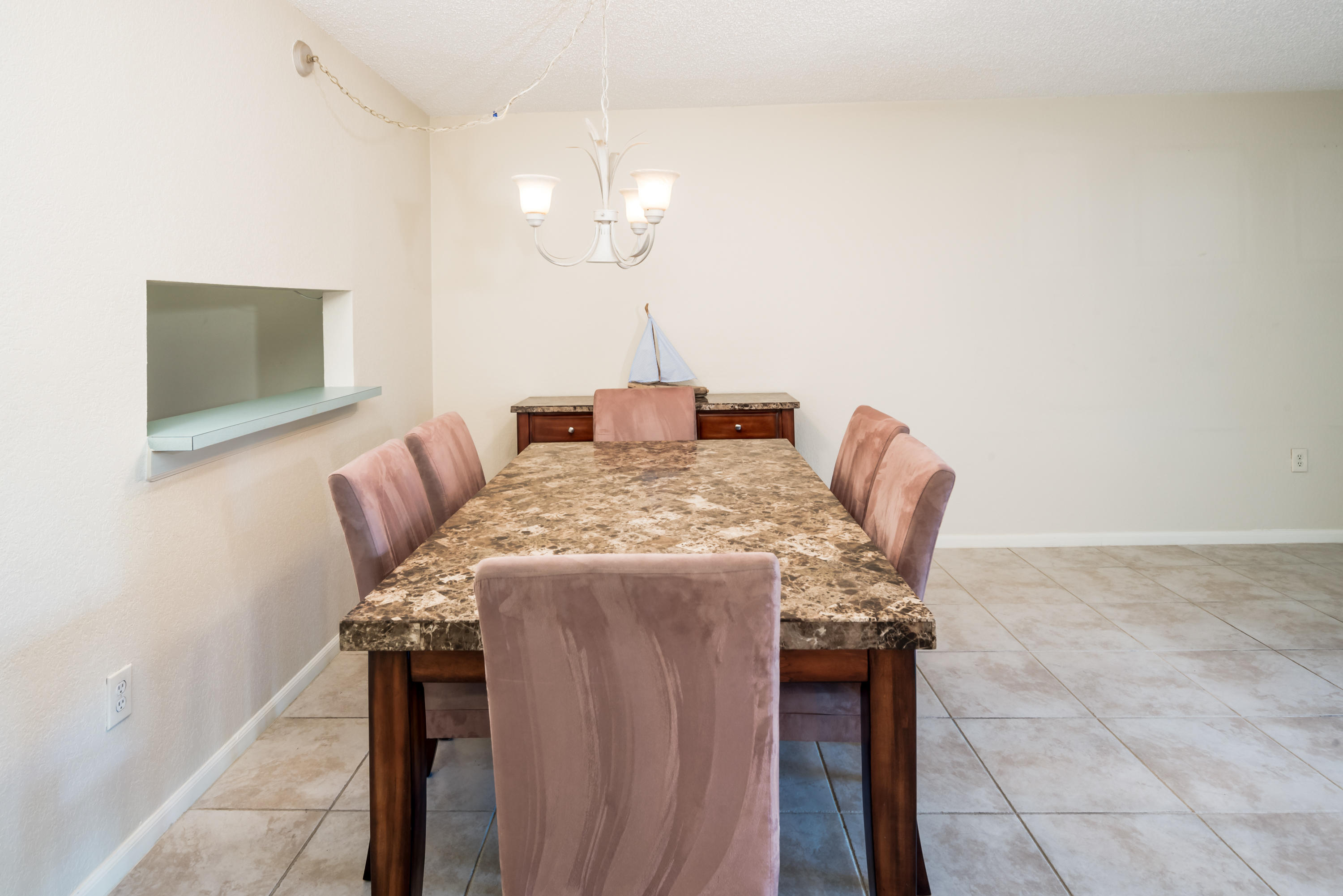 806 Southwest 9th St Circle, Unit 103 Boca Raton, FL 33486 - Photo 3 of 25 003_Dining Room