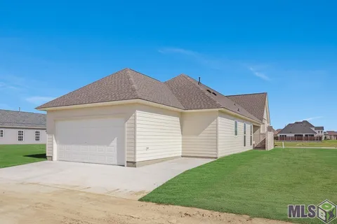 $454,900 | 5016 Colmar Road, Gonzales, LA 70737