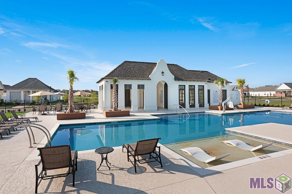 5016 Colmar Road Gonzales, LA 70737 - Photo 35 of 40 Community Pool