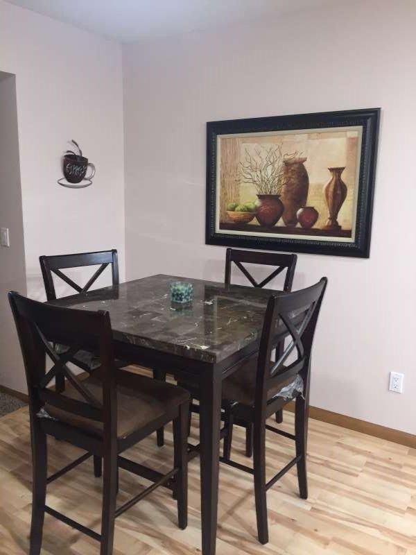 2213 East Hile Road Muskegon, MI 49444 - Photo 7 of 28 IMG_3868