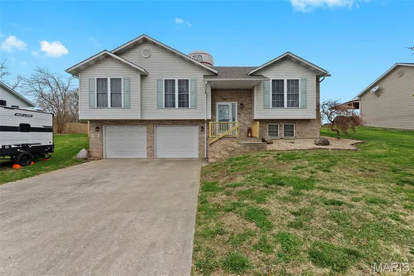 $305,000 | 781 North West Lane, Jackson, MO 63755