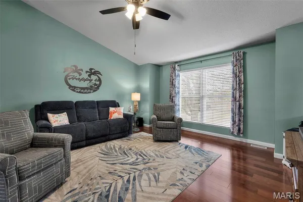 $305,000 | 781 North West Lane, Jackson, MO 63755