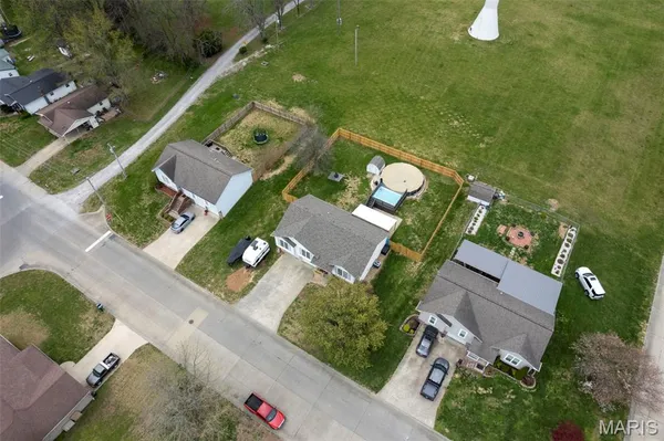 $305,000 | 781 North West Lane, Jackson, MO 63755