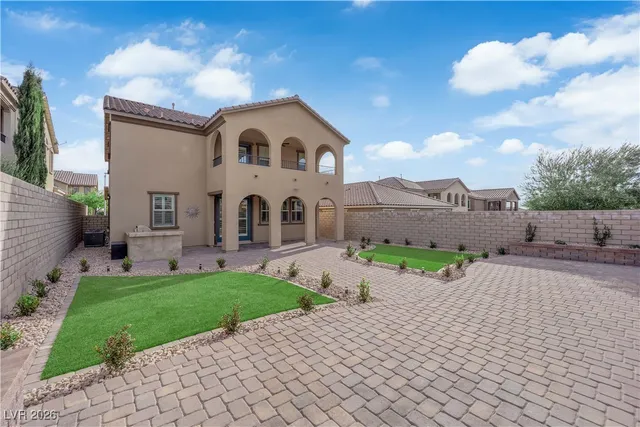 $5,000 | 465 Cabral Peak Street, Las Vegas, NV 89138